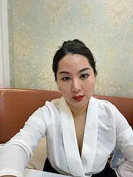 Candice888 online show from 17, 11, 2025