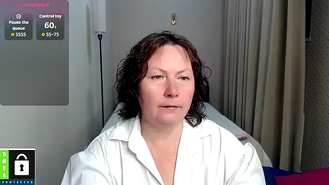 Snapshot of milf_hornys chatting on 28, 9, 2025 milf hornys online show from 28, 9, 2025