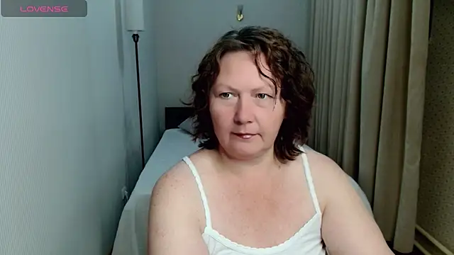 Snapshot of milf_hornys chatting on 9, 9, 2025 milf hornys online show from 9, 9, 2025