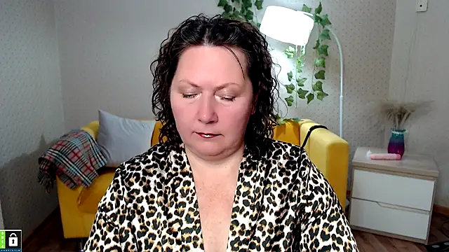 Snapshot of milf_hornys chatting on 7, 11, 2025 milf hornys online show from 7, 11, 2025