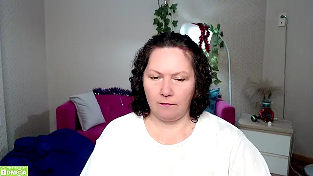 milf hornys online show from 13, 12, 2025