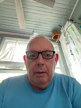 CharlieWeaver22 online show from 30, 6, 2026