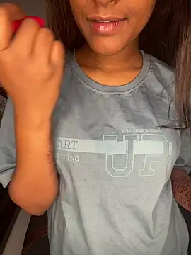 mickle james online show from 9, 3, 2026