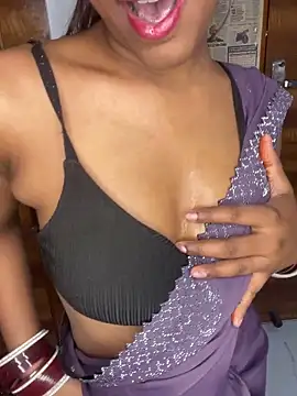 mickle james online show from 5, 3, 2026