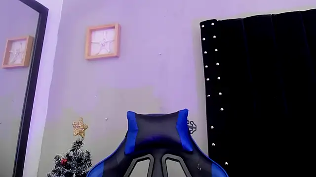 Mathewboy1 online show from 5, 1, 2026