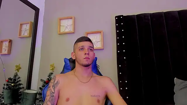 Mathewboy1 online show from 17, 12, 2025