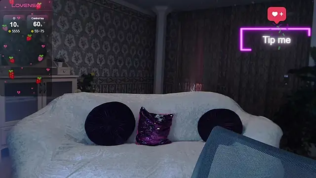 LiSinDoll online show from 11, 9, 2025