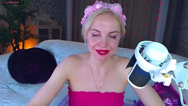 LiSinDoll online show from 1, 12, 2025