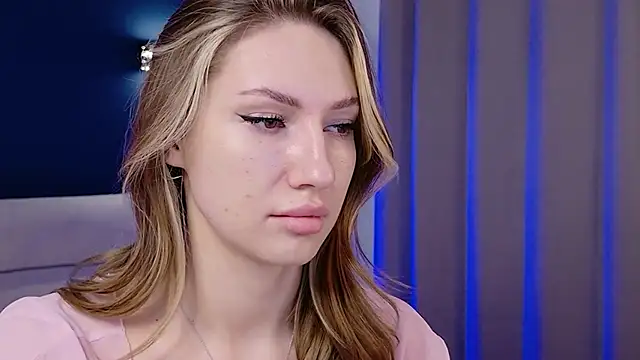 MariGven online show from 10, 11, 2025