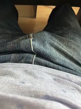 Cruel00 online show from 11, 9, 2025