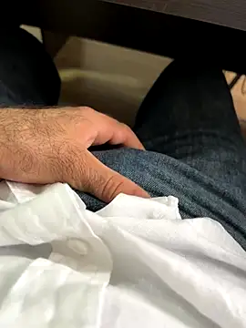 Cruel00 online show from 8, 10, 2025