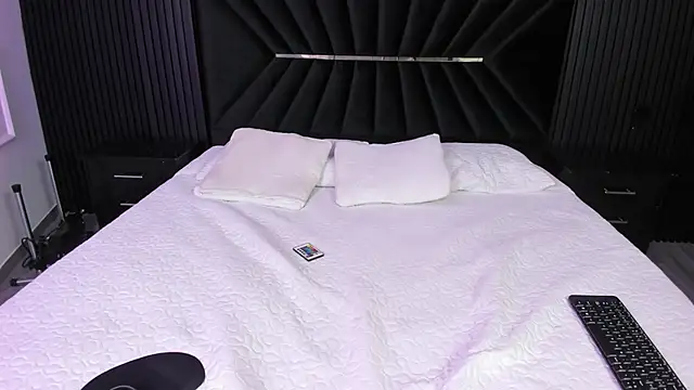 Bigsexxyass online show from 13, 9, 2025