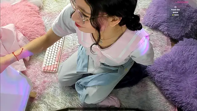 Giaa rossi online show from 7, 10, 2025