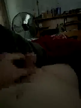 Snapshot of Buck2000 chatting on 21, 11, 2025 Buck2000 online show from 21, 11, 2025