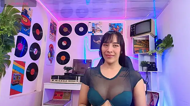 saori katusmi online show from 4, 11, 2025