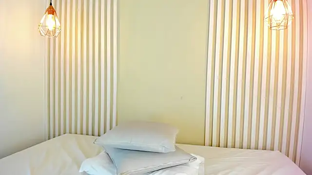 babe katty online show from 5, 11, 2025