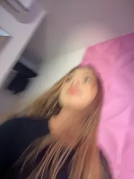 Natalia vidal online show from 6, 11, 2025