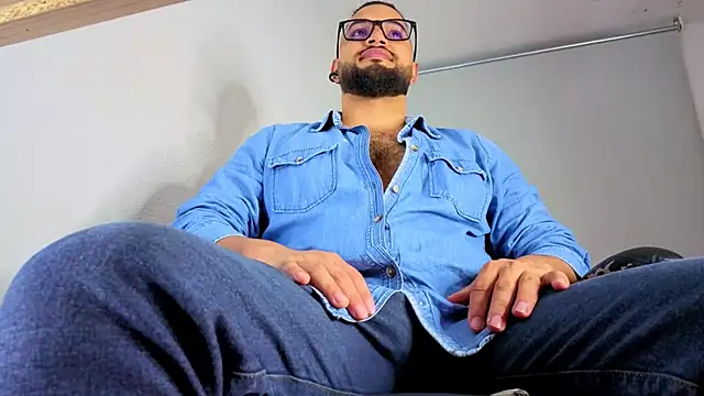 Snapshot of Ernesto-Rodriguez82 chatting on 17, 6, 2026 Ernesto-Rodriguez82 online show from 17, 6, 2026