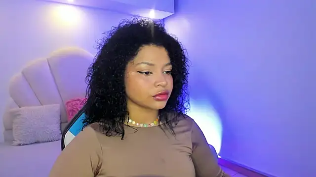 Dakota Mars online show from 3, 10, 2025