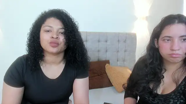 Dakota Mars online show from 12, 2, 2026