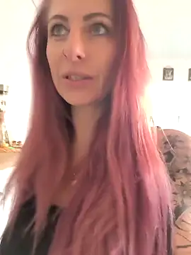 Dirty Mel online show from 15, 9, 2025