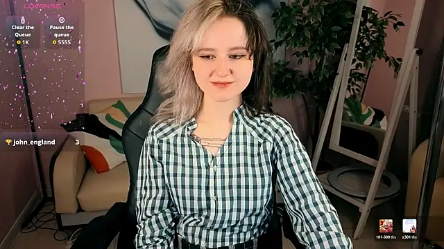 girl next doorr online show from 19, 6, 2026