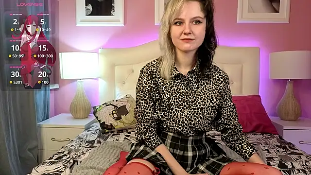 girl next doorr online show from 29, 11, 2025