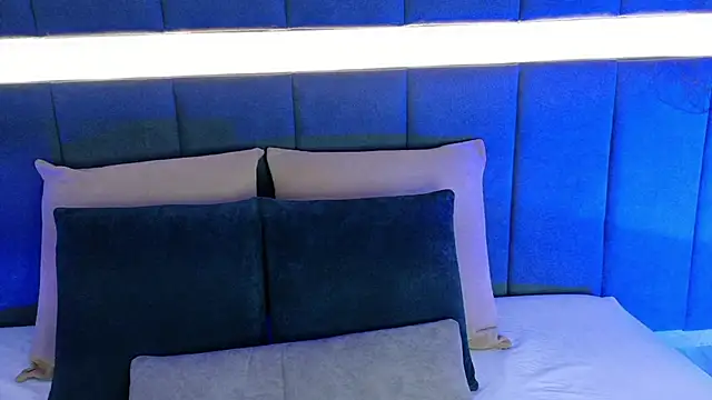 Adaa Stone online show from 24, 10, 2025