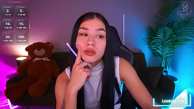 Snapshot of FataleNellie chatting on 15, 12, 2025 FataleNellie online show from 15, 12, 2025