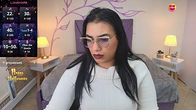 Lia Blake  online show from 2, 11, 2025