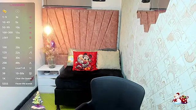 Lia Blake  online show from 8, 1, 2026