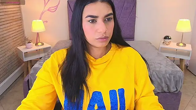 Lia Blake  online show from 17, 10, 2025