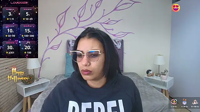 Lia Blake  online show from 1, 11, 2025