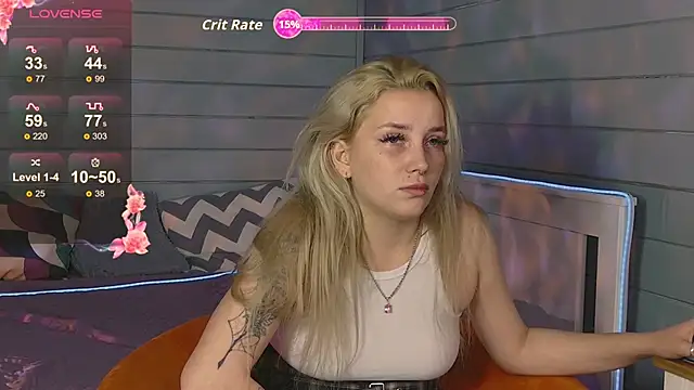 Snapshot of Crystal_Jull chatting on 23, 9, 2025 Crystal Jull online show from 23, 9, 2025