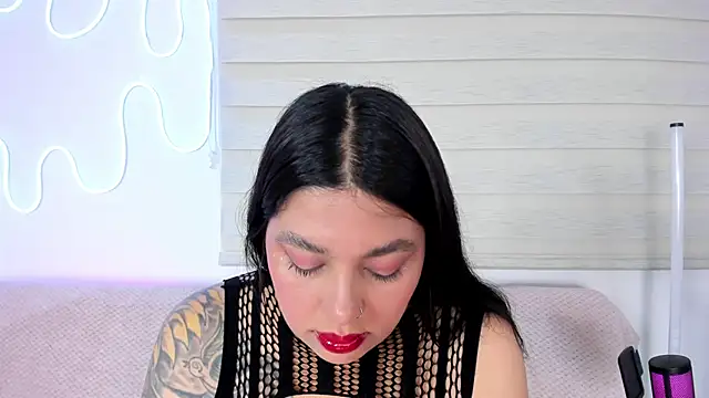 missweetpeach online show from 10, 1, 2026