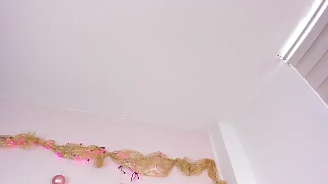 missweetpeach online show from 14, 12, 2025