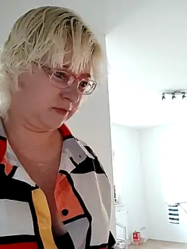 VikaKing online show from 12, 10, 2025