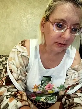 VikaKing online show from 13, 5, 2026