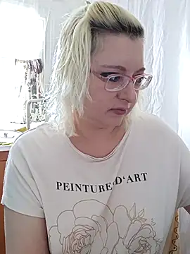 VikaKing online show from 28, 2, 2026