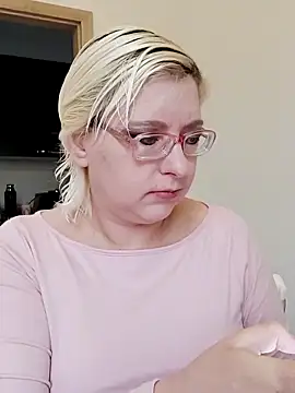 VikaKing online show from 24, 10, 2025