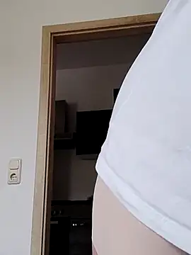 VikaKing online show from 1, 10, 2025