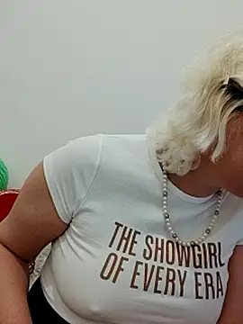 VikaKing online show from 5, 11, 2025