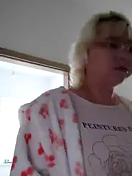 VikaKing online show from 4, 10, 2025