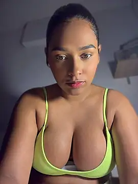 ericajohnson  online show from 8, 4, 2026