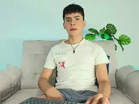 CamiiGuzmanX online show from 20, 9, 2025