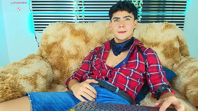 CamiiGuzmanX online show from 4, 5, 2026