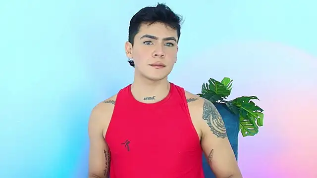 CamiiGuzmanX online show from 24, 10, 2025