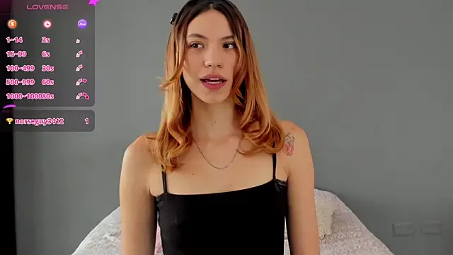 AntonellaaRossii online show from 27, 10, 2025