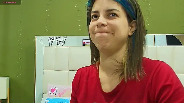 Snapshot of gisell_gomez chatting on 29, 10, 2025 gisell gomez online show from 29, 10, 2025