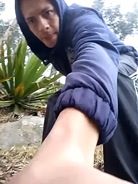 Thomasjons  online show from 6, 11, 2025